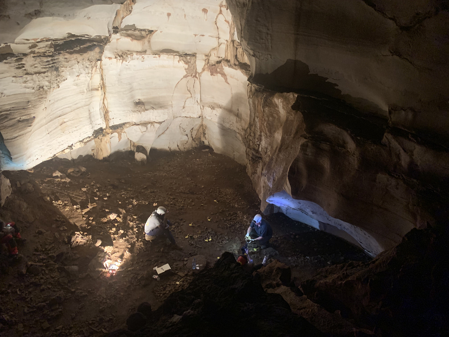 Grotte IROUNGOU